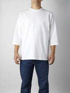オープンエンド リラックスフィット ラグランTシャツ 男性 正面 着用イメージ