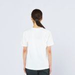 5.6オンス ヘビーウェイトヘンリーネックTシャツ 女性 Sサイズ 背面 着用イメージ