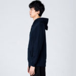 8.4オンス フーデッドライトパーカー 男性 Lサイズ 側面 着用イメージ