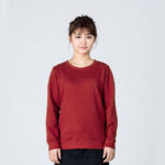 8.4オンス クルーネックライトトレーナー 女性 WMサイズ 正面 着用イメージ