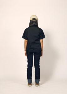 女性 背面 着用イメージ