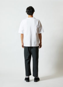 男性 背面 着用イメージ