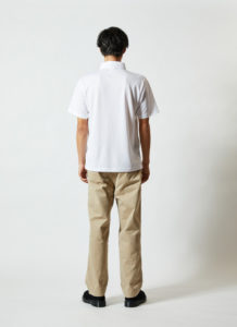 4.1オンス ドライアスレチック ポロシャツ（ボタンダウン）（ポケット付） 男性 背面 着用イメージ