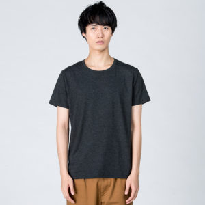 4.6オンス FINE FIT T-SHIRTS 男性 Lサイズ 正面 着用イメージ