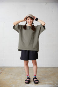 女性 正面 着用イメージ
