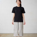 オープンエンドバインダーネックＴシャツ 女性 正面 着用イメージ