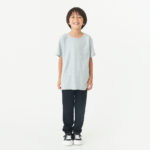 5.6オンス へビーウェイトTシャツ こども 130サイズ 正面（モデル身長：118cm） 着用イメージ