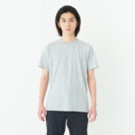 ヘビーウェイトTシャツ 男性 Mサイズ 正面拡大（モデル身長：180cm） 着用イメージ