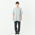 5.6オンス へビーウェイトTシャツ 女性 Lサイズ 正面（モデル身長：154cm） 着用イメージ