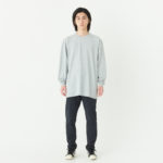 5.6オンス ヘビーウェイト長袖Tシャツ（＋リブ） 男性 2XLサイズ 正面（モデル身長：180cm） 着用イメージ
