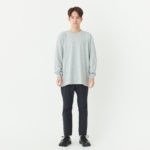 5.6オンス ヘビーウェイトLS-Tシャツ（+リブ） 男性 Lサイズ 正面（モデル身長：171cm） 着用イメージ