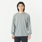4.4オンス ドライロングスリーブTシャツ 男性 Lサイズ 正面拡大（モデル身長：180cm） 着用イメージ