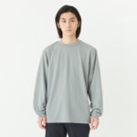 4.4オンス ドライロングスリーブTシャツ 男性 LLサイズ 正面拡大（モデル身長：180cm） 着用イメージ