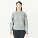 4.4オンス ドライロングスリーブTシャツ 女性 SSサイズ 正面拡大（モデル身長：166cm） 着用イメージ