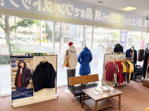 おすすめのあったかウェア展示中！