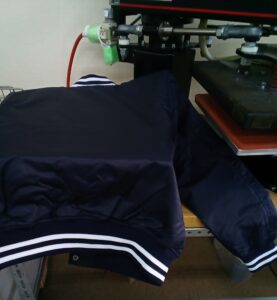 ブルゾン【アトムプリント】